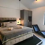 Apartament Oli 1 *